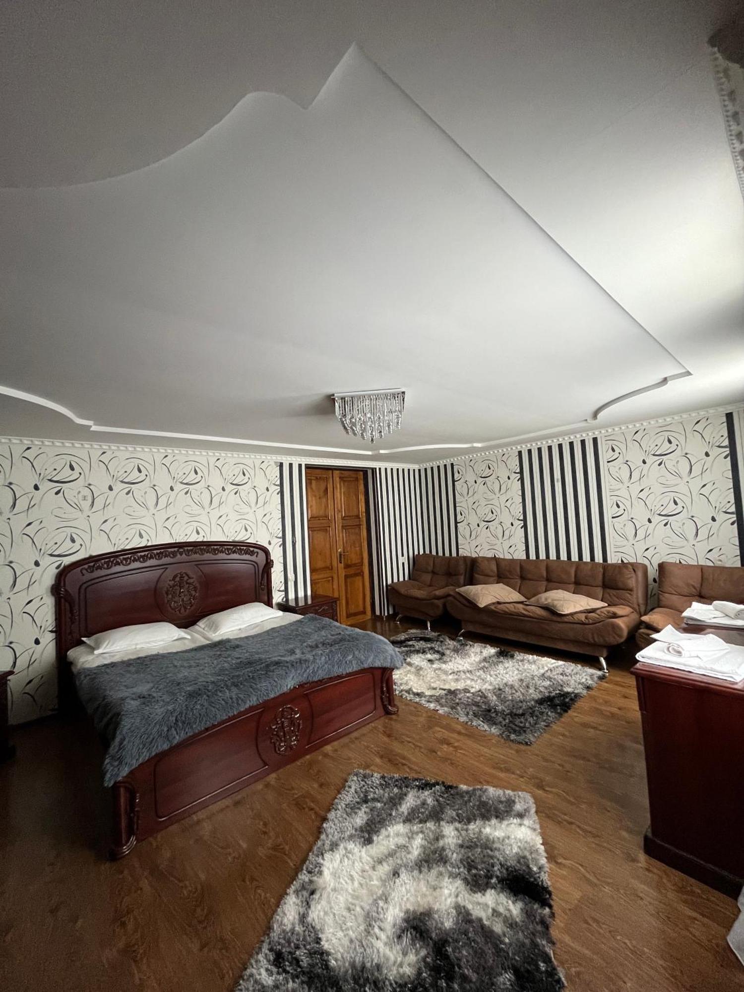 Guest House Misho Kazbegi Dış mekan fotoğraf